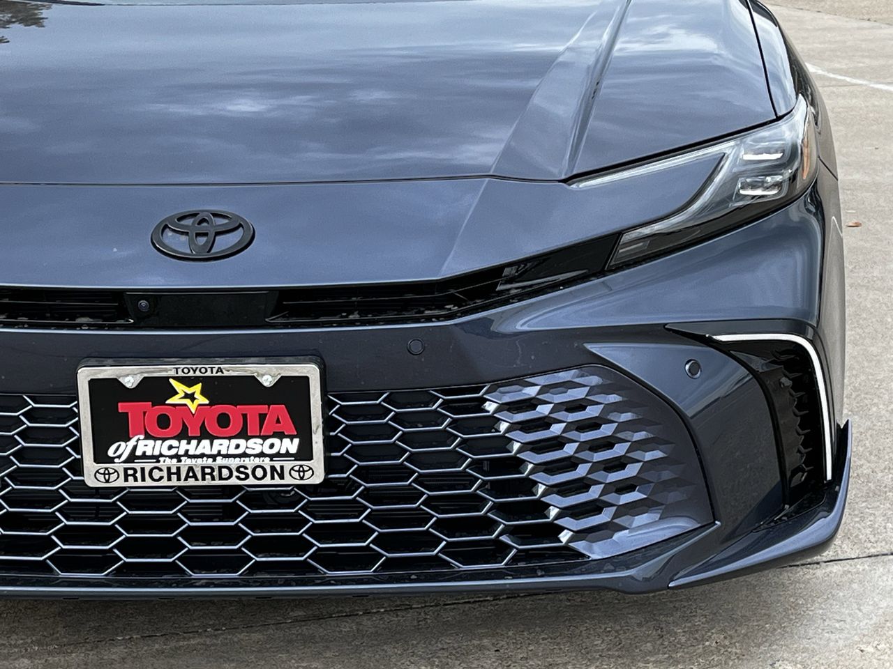2026 Toyota Camry XSE - Photo 8