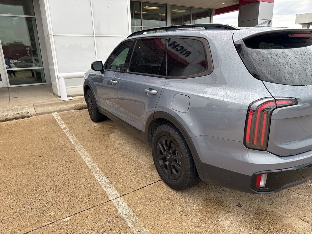 Used 2024 Kia Telluride SX-Prestige X-Pro w/Nav/SR/Lthr/18-in Alloy SUV