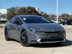 2026 Toyota Prius Plug-In Hybrid SE Hatchback