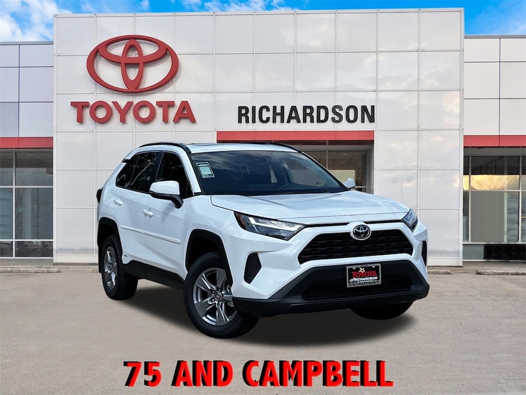 New 2025 Toyota RAV4 Hybrid XLE SUV