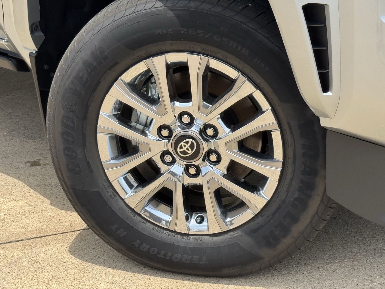 2026 Toyota Tacoma Limited - Photo 25