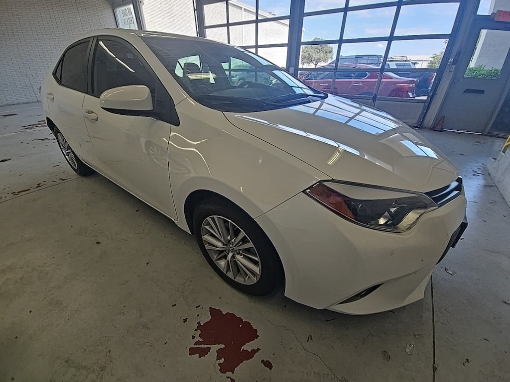 Used 2014 Toyota Corolla LE Premium w/Sunroof/Convenience Pkg Sedan