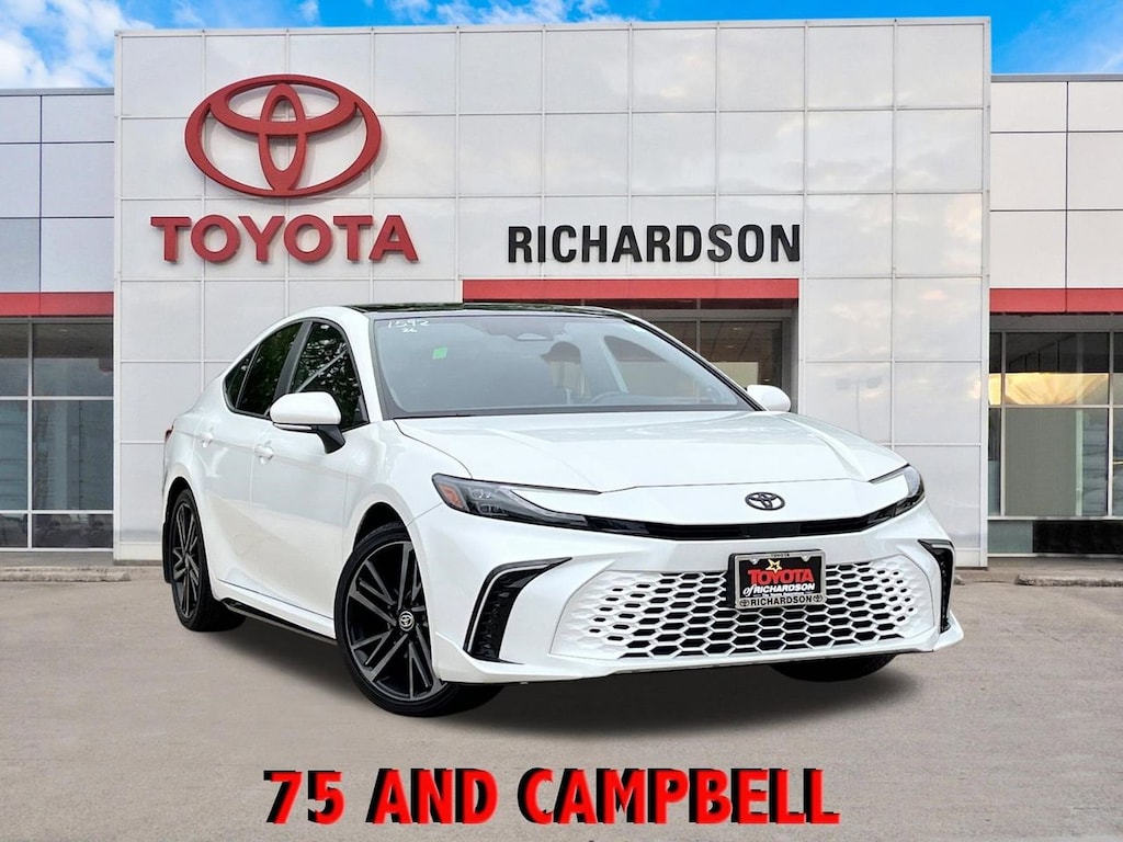 Used 2026 Toyota Camry XSE Premium w/Red Interior/Navigation/Pano-Roof Sedan