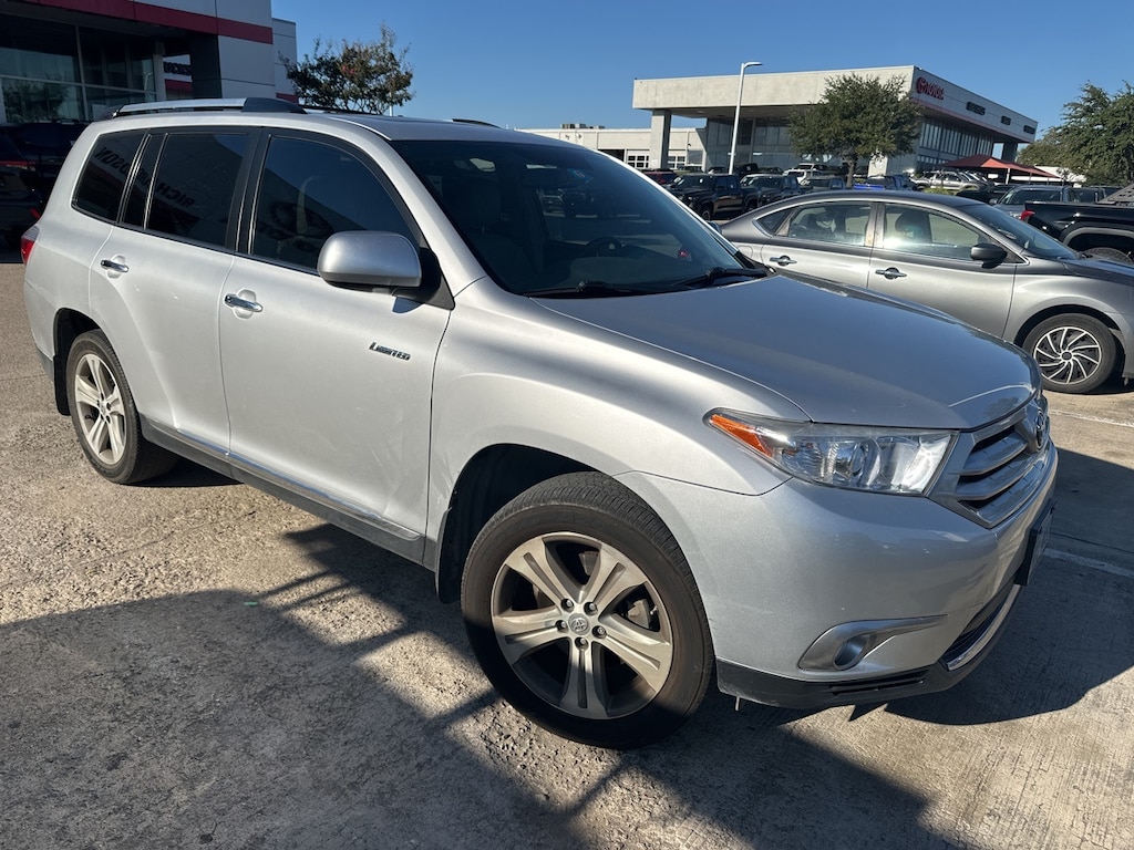 Used 2012 Toyota Highlander Limited w/Sunroof/Leather/19-in Alloy SUV