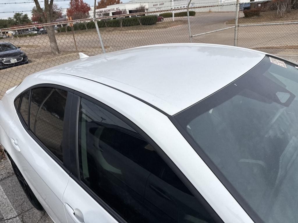 Used 2025 Toyota Camry SE w/Smart Key System/18-in Black-Finished Alloy Sedan