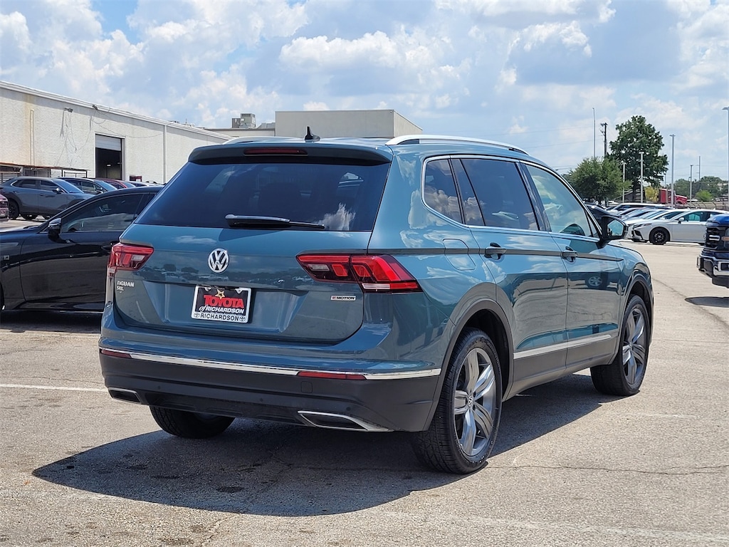 Used 2020 Volkswagen Tiguan w/Panoramic Sunroof Package 4motion SUV