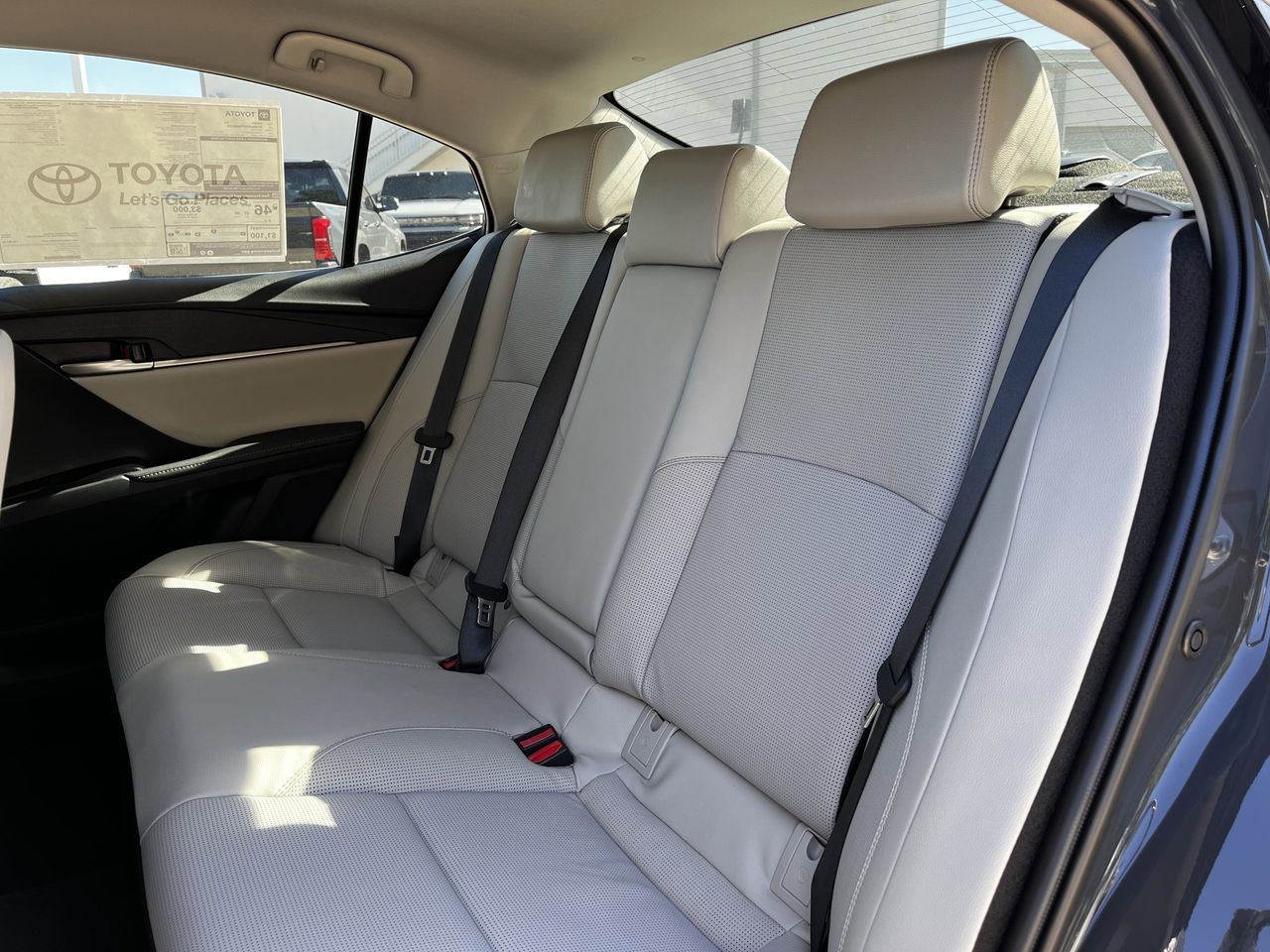 2026 Toyota Camry XLE - Photo 23