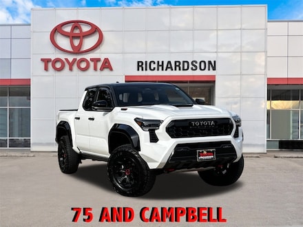 2025 Toyota Tacoma i-FORCE MAX TRD Pro w/Black Roof/Nav/18-in TRD Alloy Truck Double Cab