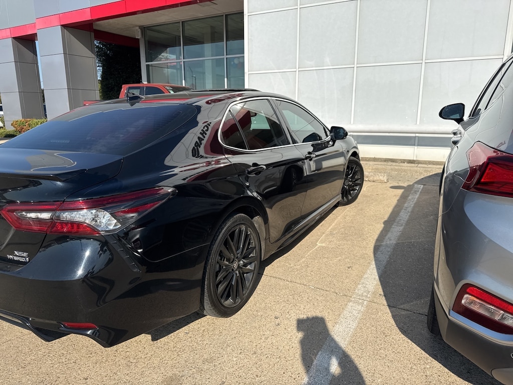 Used 2024 Toyota Camry Hybrid XSE w/Red Perforated Leather/Moonroof Sedan