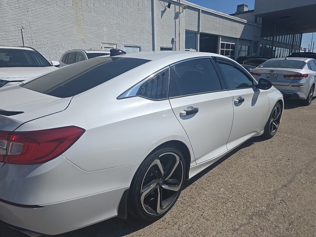 Used 2021 Honda Accord Sport Special Edition w/19-in blk Inserts Alloy Sedan