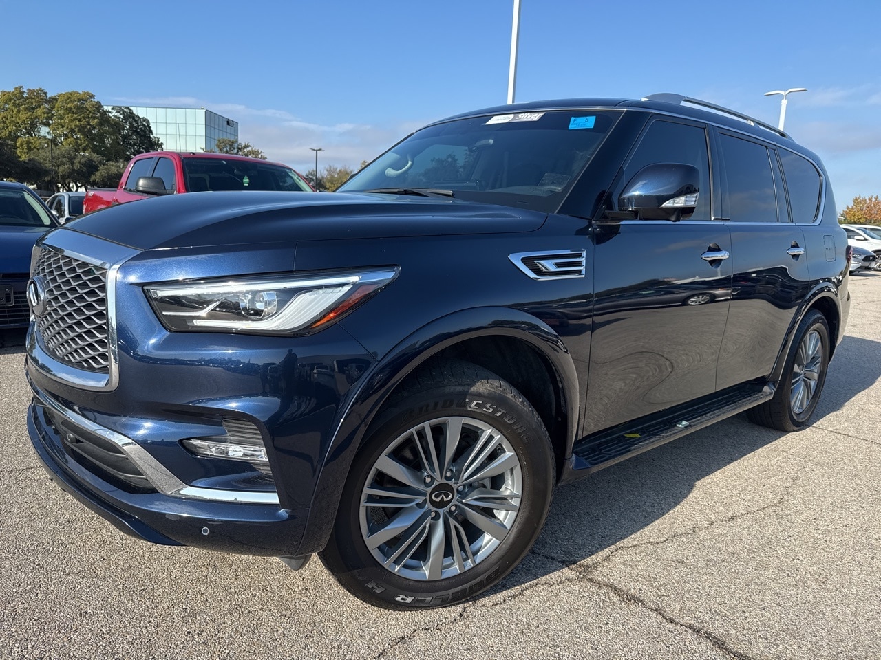 2024 INFINITI QX80 Luxe 4WD's photo