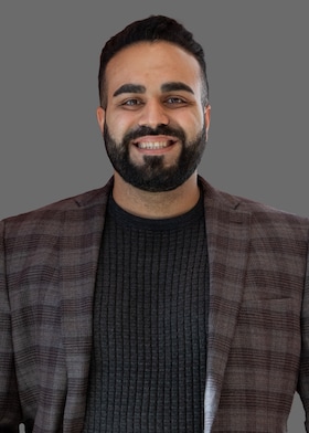 Staff member Shervin Razmgir from ID_39ac47e5fe96