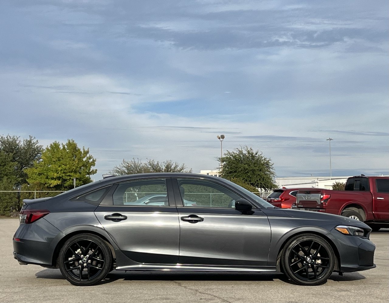 Used 2025 Honda Civic Sport w/Cloth/Leatherette Seating Surfaces Sedan