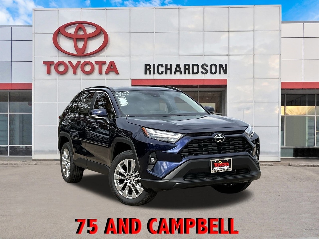 2025 Toyota RAV4 XLE Premium's photo