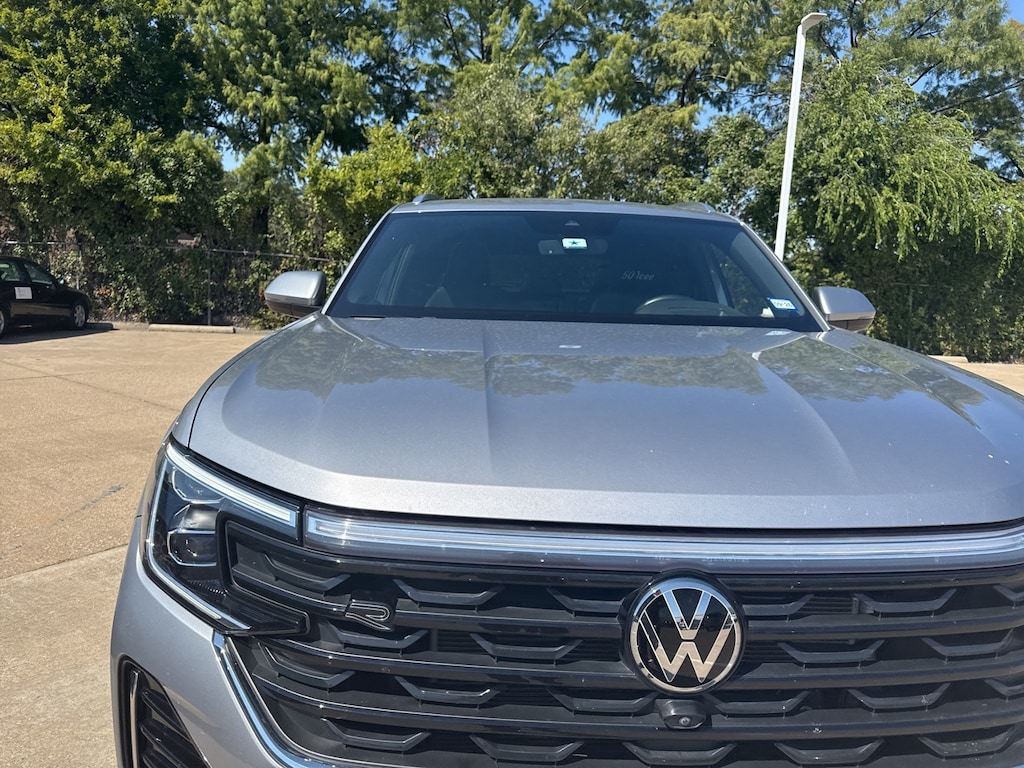 Used 2024 Volkswagen Atlas Cross Sport 2.0T SEL Premium R-Line 4motion SUV