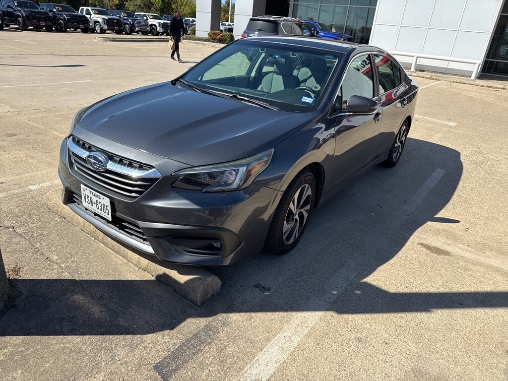 Used 2022 Subaru Legacy Premium w/Starlink 11.6-in Multimedia Plus Sedan