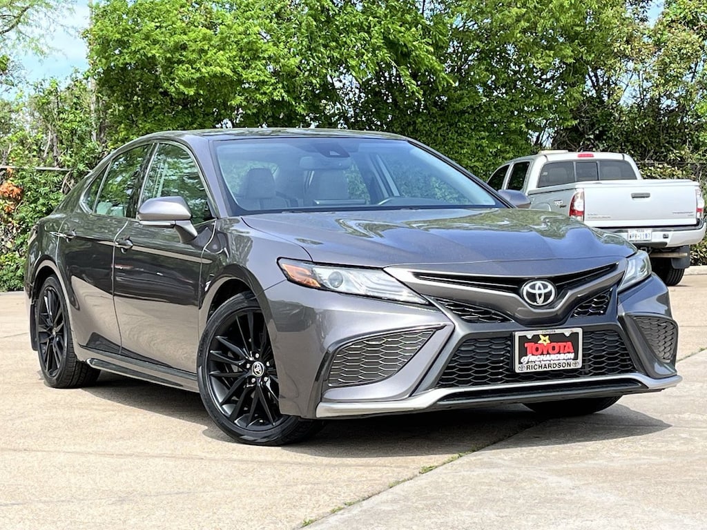 Used 2021 Toyota Camry XSE w/Panoramic Glass Roof/19-in Black Machined-Fi Sedan