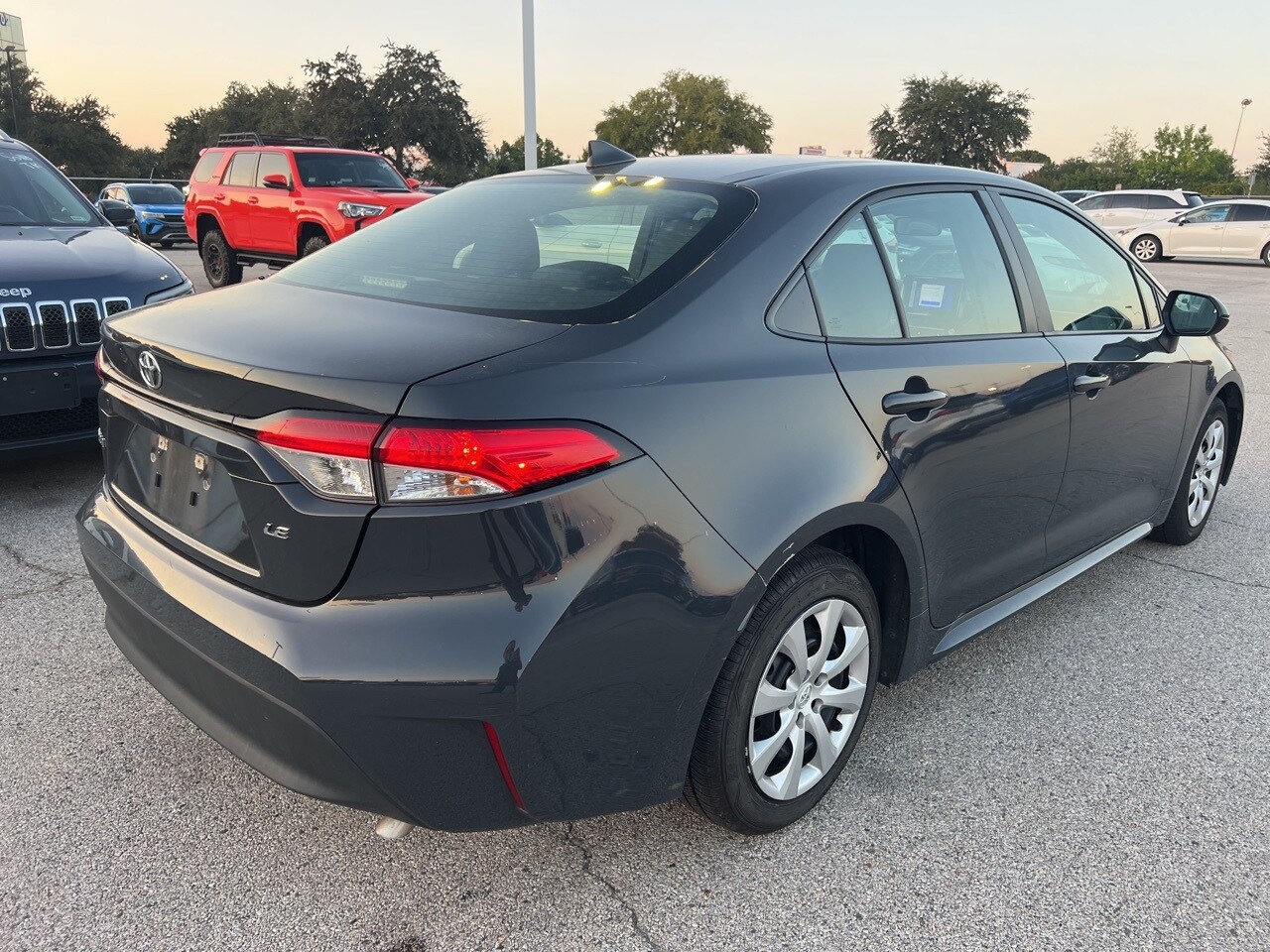 2024 Toyota Corolla LE photo 4