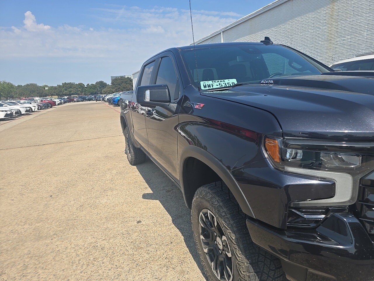 2022 Chevrolet Silverado 1500 ZR2 photo 3