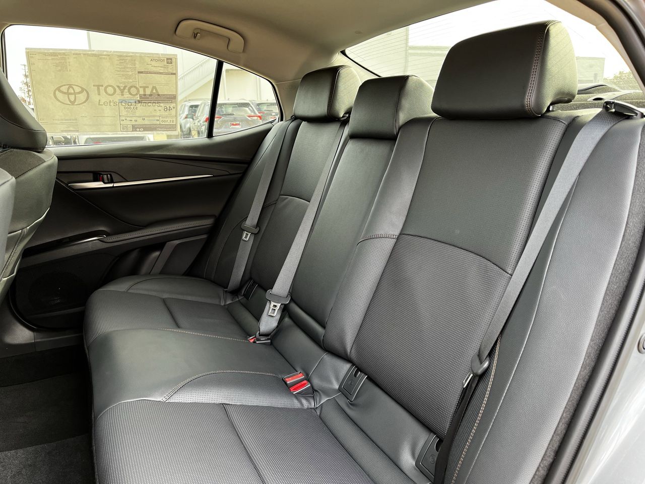 2026 Toyota Camry XLE - Photo 24