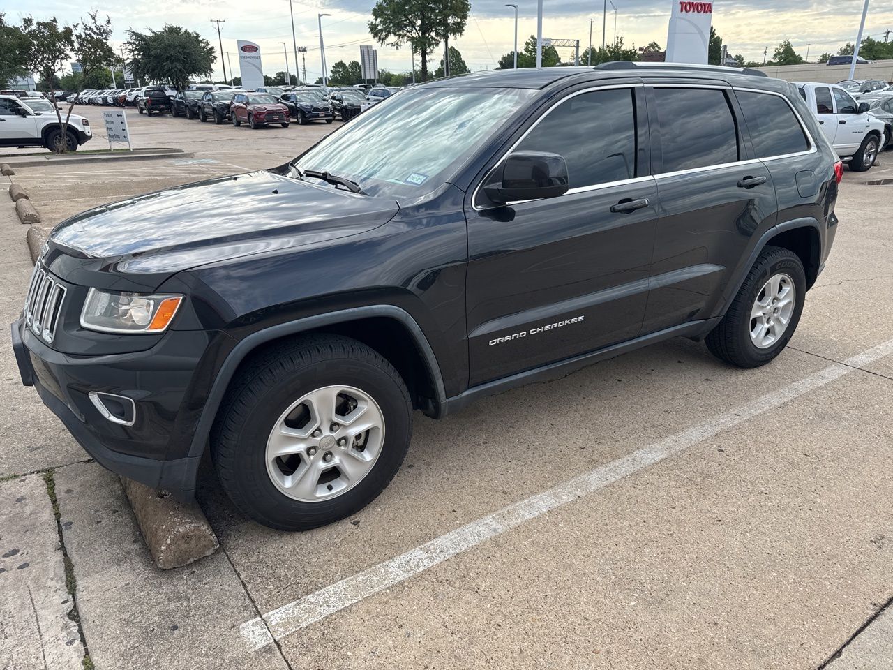 2015 Jeep Grand Cherokee Laredo's photo