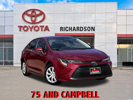 2025 Toyota Corolla LE w/8-Inch Toyota Audio Multimedia Sedan