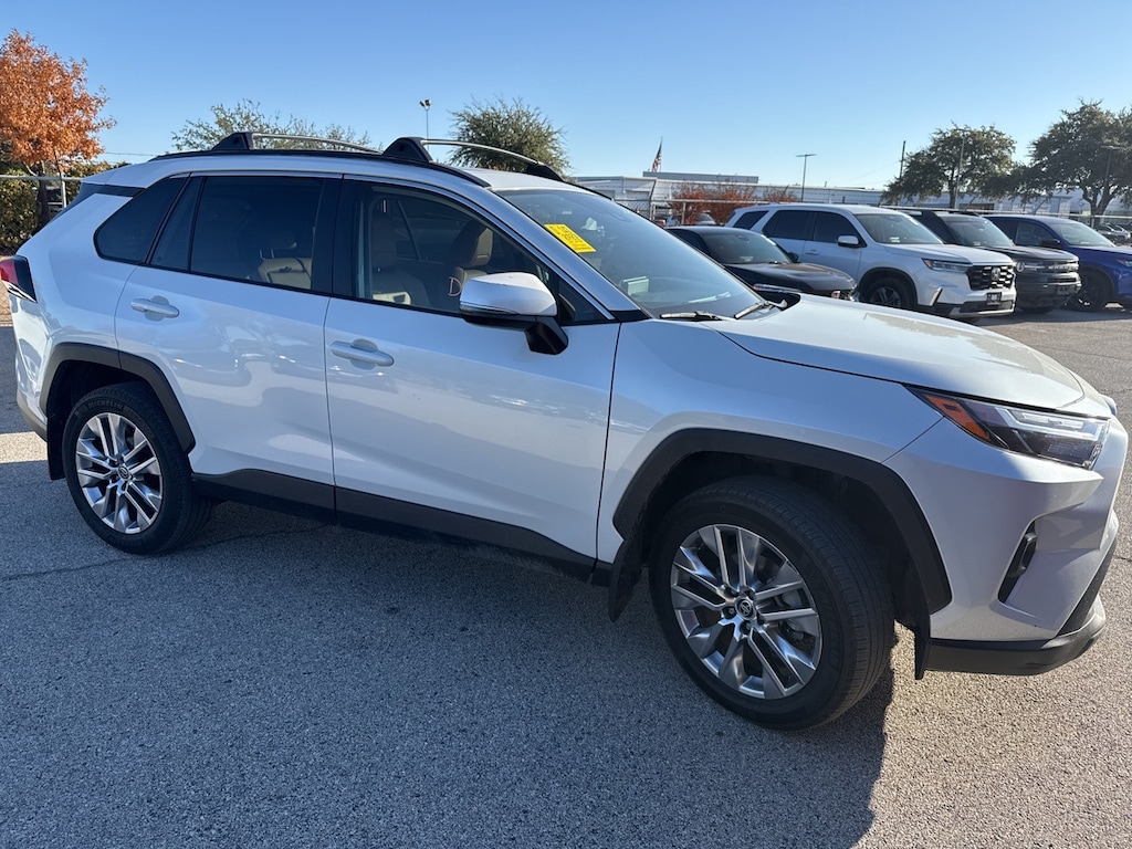Used 2023 Toyota RAV4 XLE Premium w/Sunroof/Leather/19-in Alloy SUV