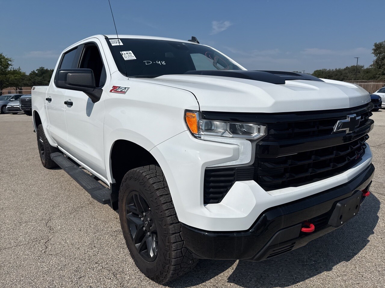 2024 Chevrolet Silverado 1500 LT Trail Boss photo 3