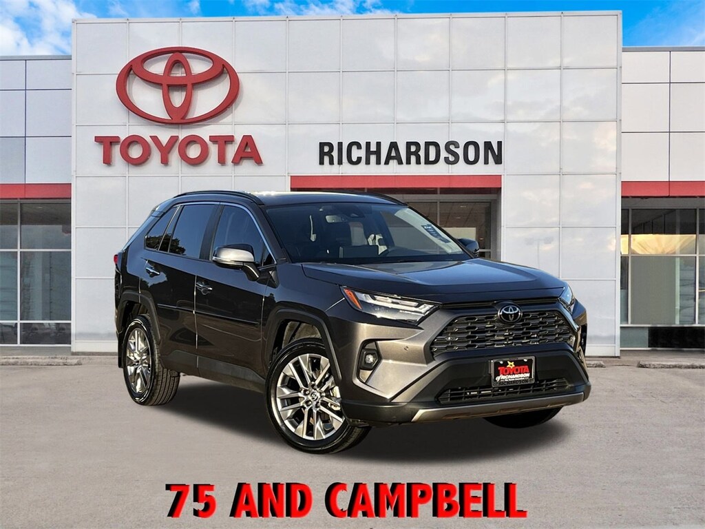 Used 2023 Toyota RAV4 Limited w/Moonroof/Leather/19-in Alloy SUV