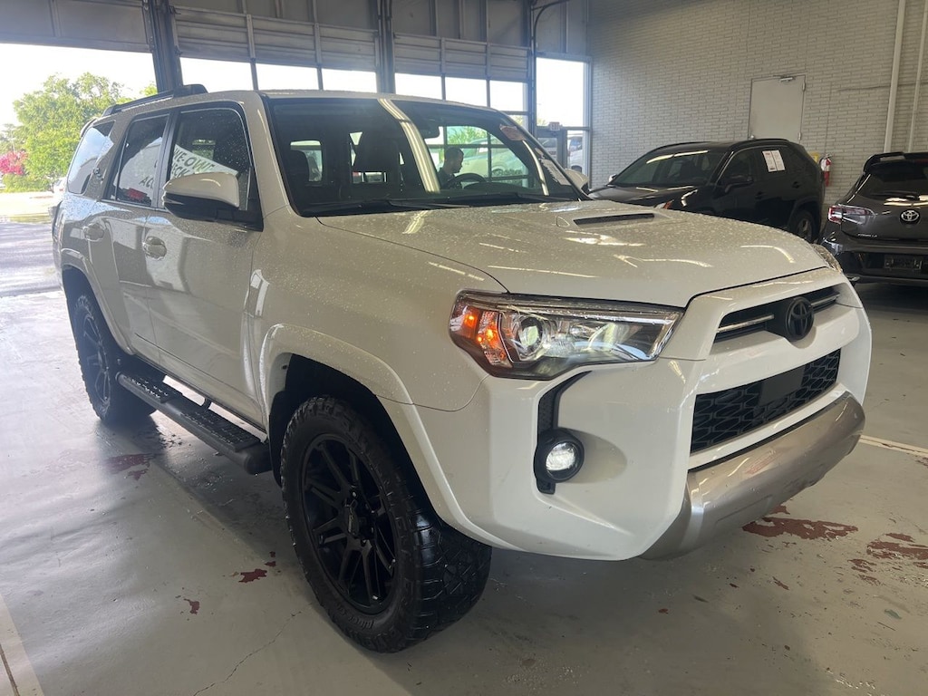 Used 2023 Toyota 4Runner TRD Off-Road Premium w/X-Series/Navi/SR/Lthr/17-in SUV