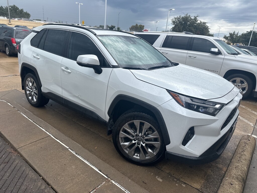 Used 2023 Toyota RAV4 XLE Premium w/Sunroof/Leather/19-in Alloy SUV