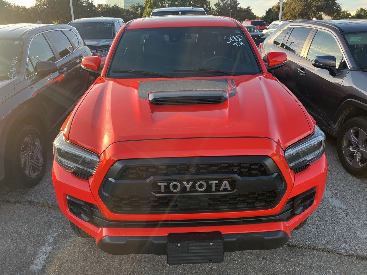2023 Toyota Tacoma TRD Pro V6 photo 2