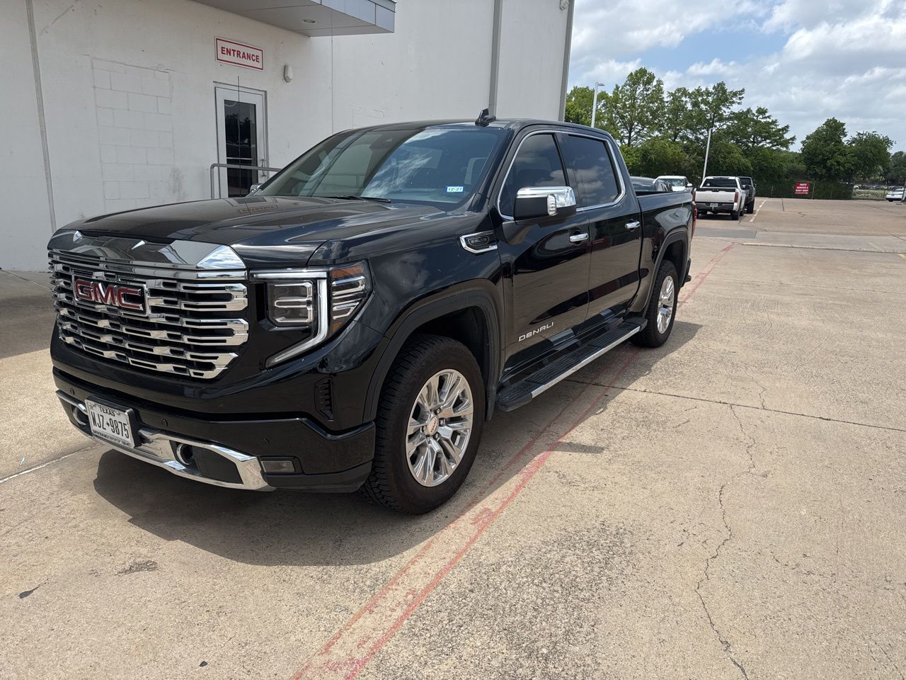 2026 GMC Sierra 4WD Crew Cab Standard Box Denali's photo