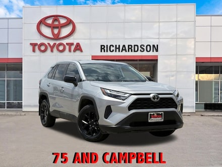 2024 Toyota RAV4 LE w/Blackout Emblem/Black Alloy Wheels SUV