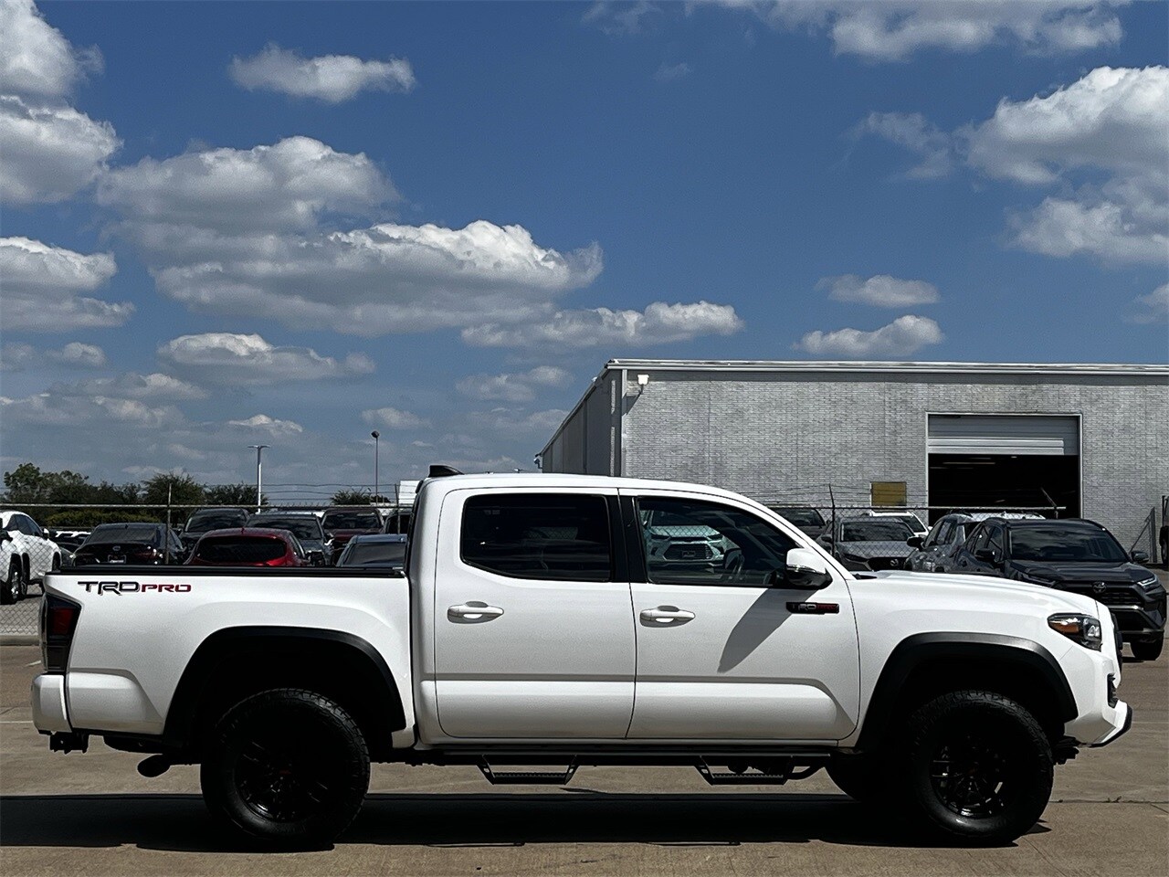 2021 Toyota Tacoma TRD Pro V6 photo 3