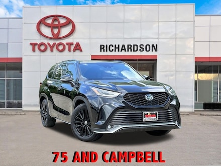 2024 Toyota Highlander XSE w/Red Leather Interior/Sunroof/20-in Alloy SUV