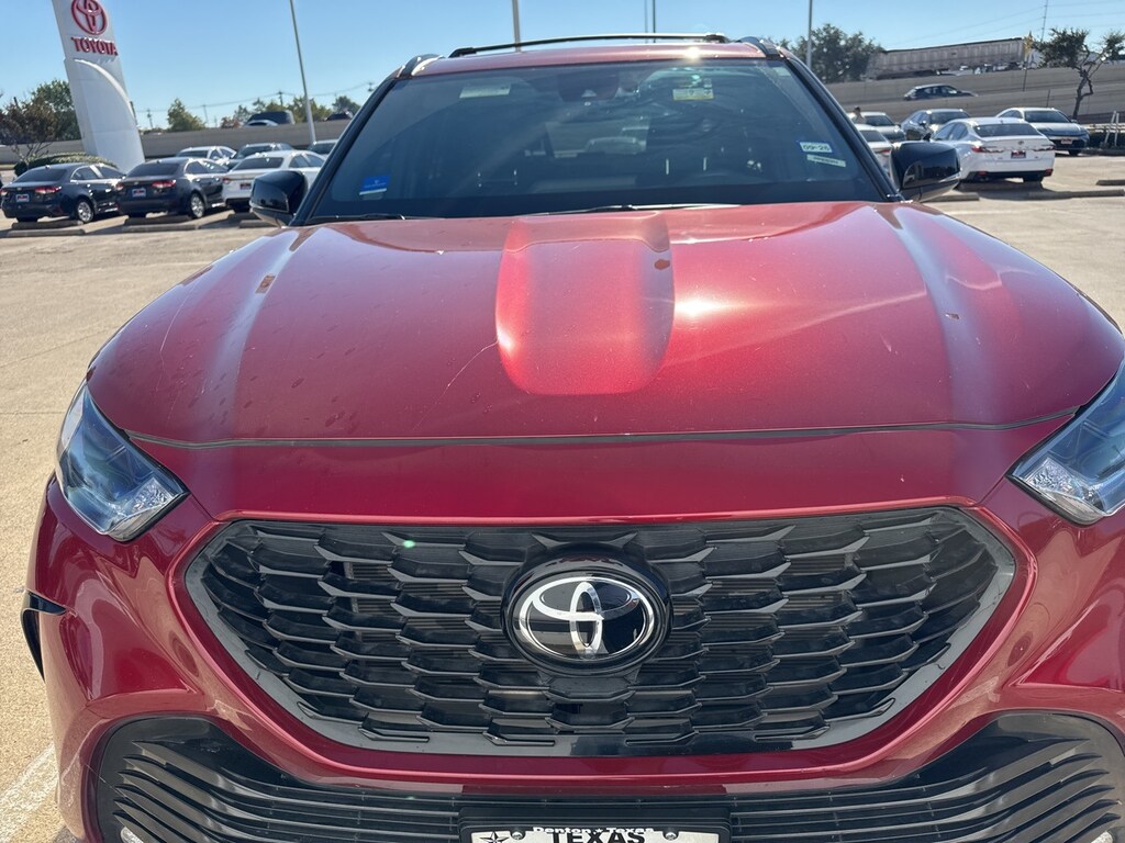 Used 2024 Toyota Highlander XSE w/Sunroof/Leather/20-in Alloy SUV