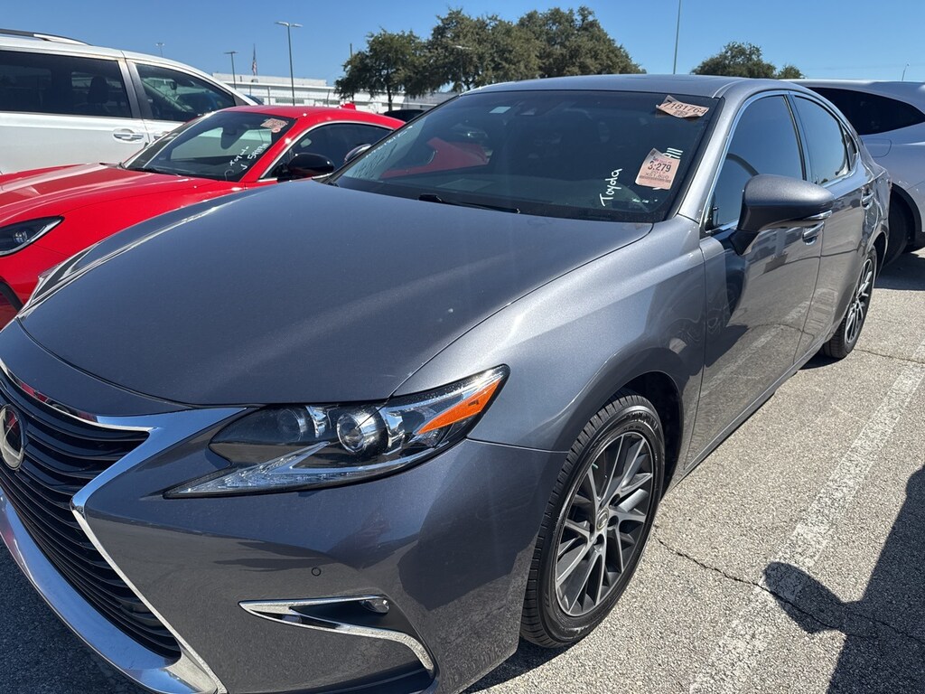 Used 2017 Lexus ES 350 350 Luxury w/Navigation/Power Trunk/SR/Lthr Sedan