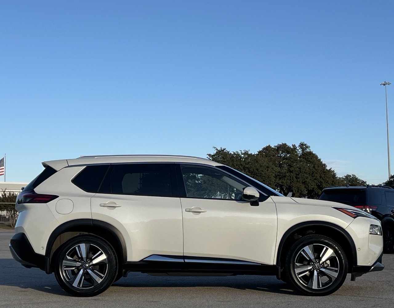 Used 2021 Nissan Rogue Platinum w/Navigation/HUD/SR/Lthr SUV