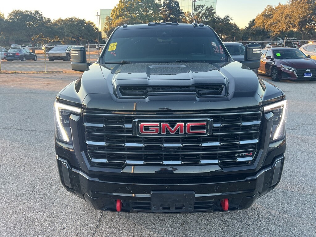 Used 2024 GMC Sierra 2500 HD AT4 w/X31 Off-Road/Technology Package Truck Crew Cab
