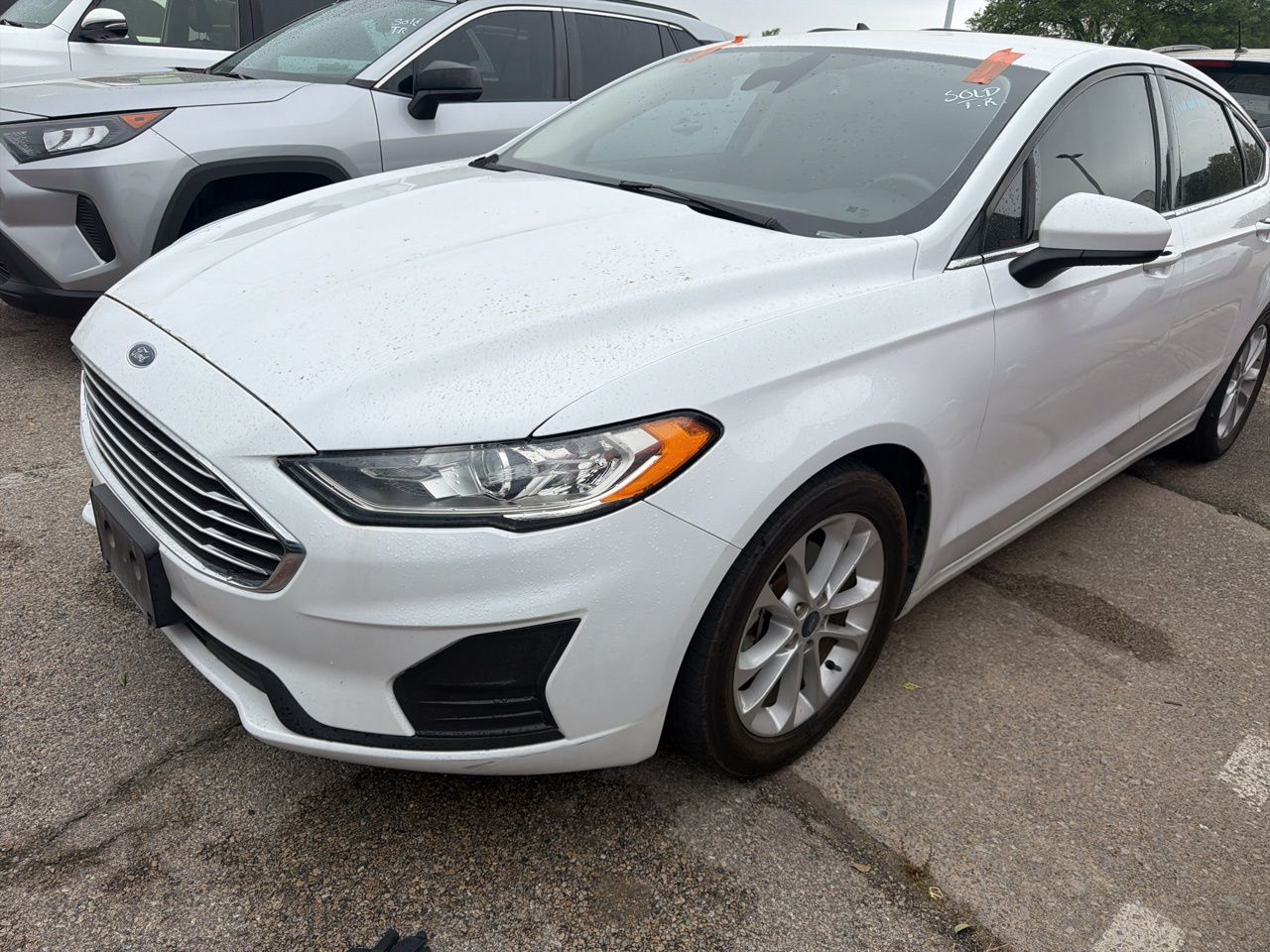 2020 Ford Fusion SE