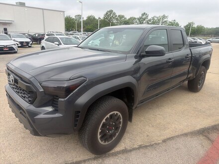 2024 Toyota Tacoma TRD Off-Road w/17-Inch TRD Off-Road Alloy Truck Double Cab