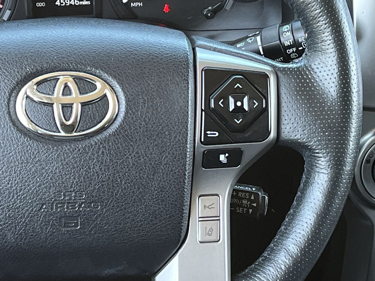 2023 Toyota 4Runner SR5 Premium - Photo 14