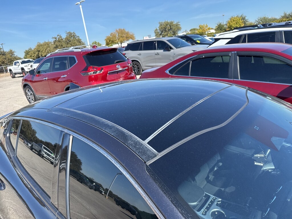 Used 2022 Kia Stinger GT1 w/Navigation/Sunroof/Leather/19-in Alloy Sedan