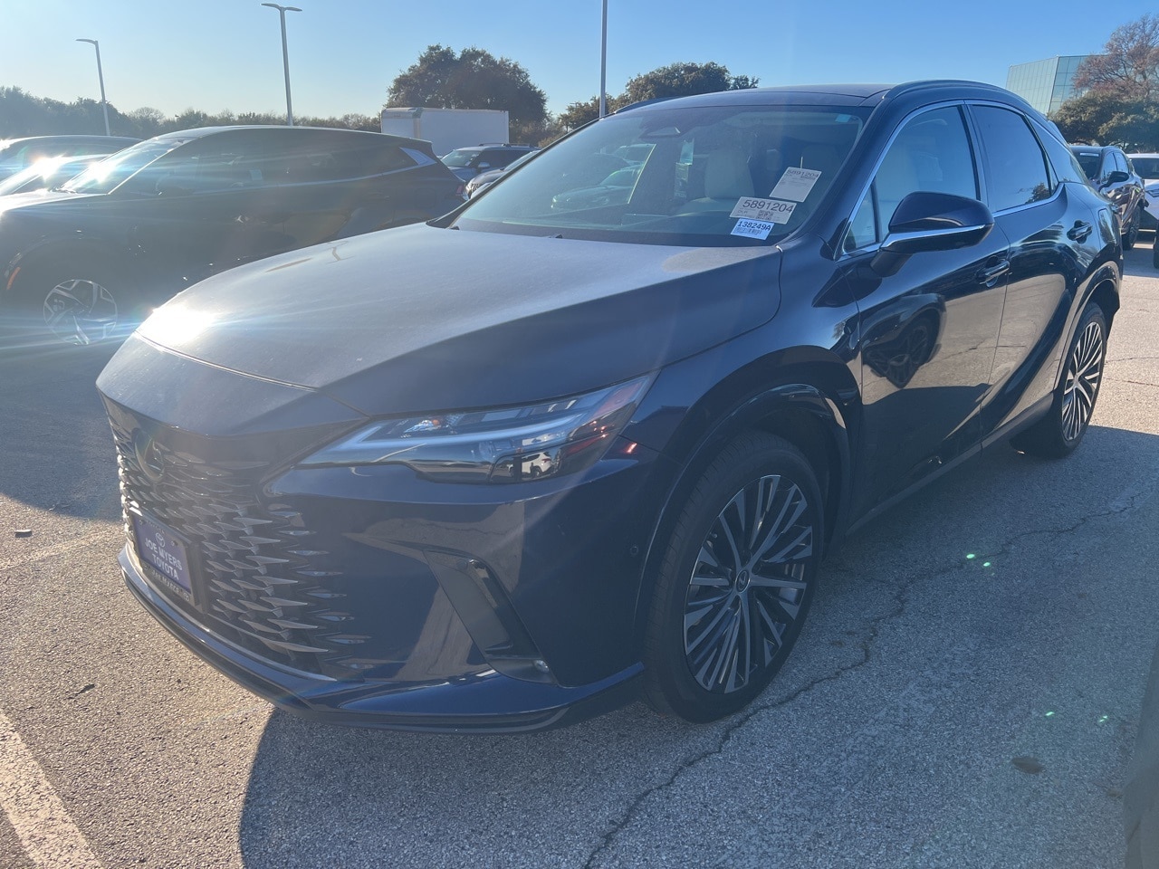 2023 Lexus RX 350's photo