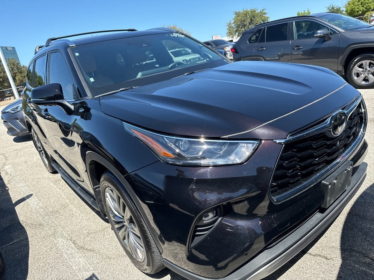 Used 2021 Toyota Highlander Platinum with VIN 5TDFZRAH0MS064356 for sale in Richardson, TX