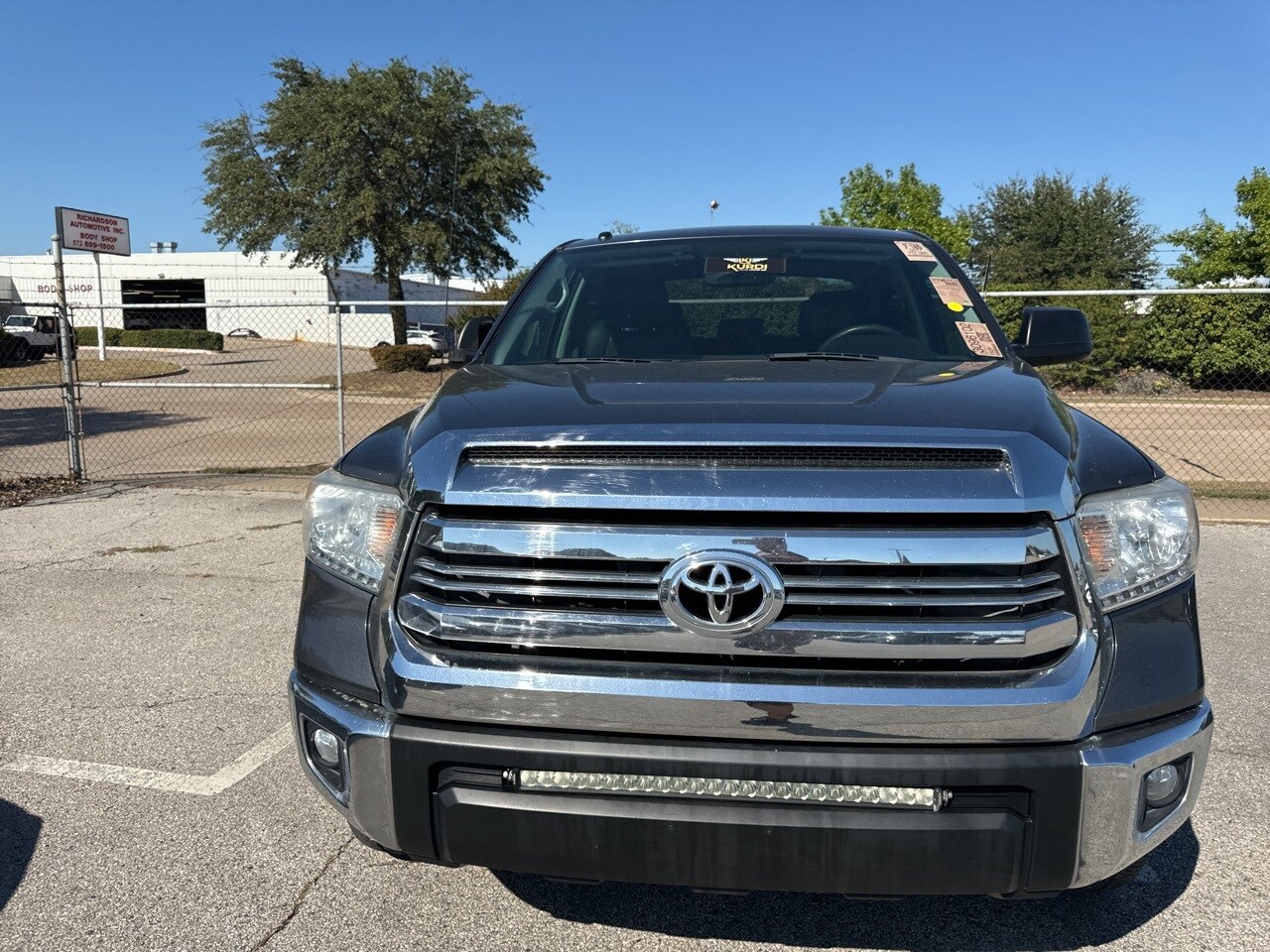 Used 2017 Toyota Tundra SR5 with VIN 5TFDY5F17HX619902 for sale in Richardson, TX