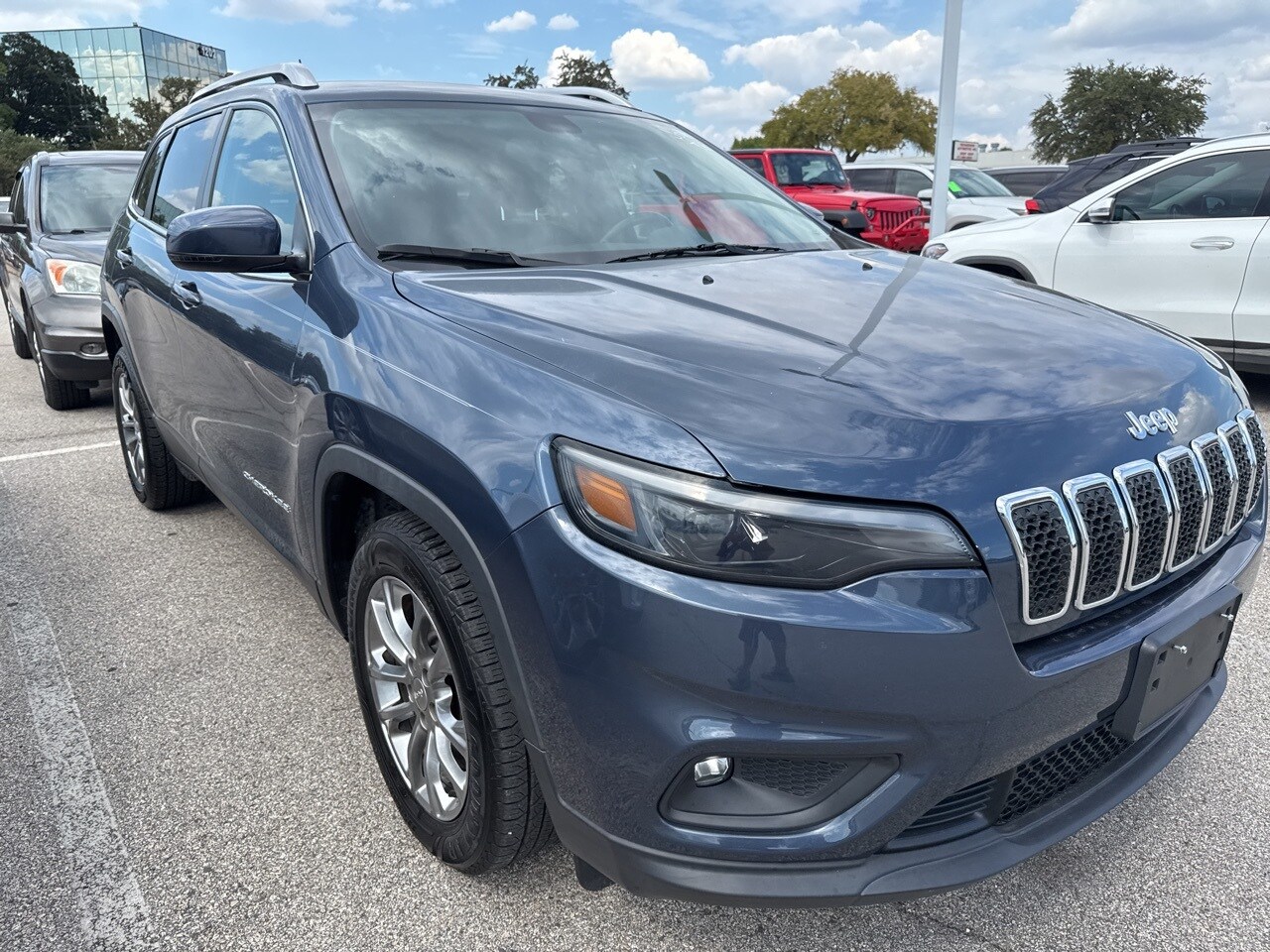 2020 Jeep Cherokee Latitude photo 3