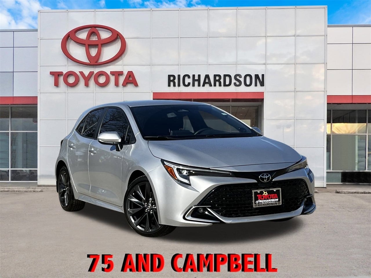 2023 Toyota Corolla Hatchback XSE