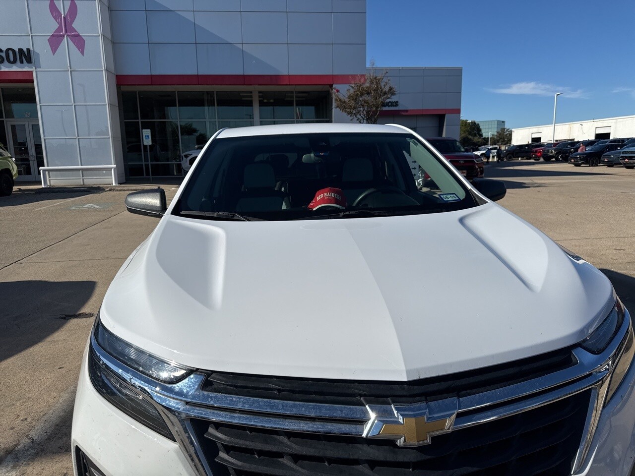 2023 Chevrolet Equinox LS photo 2